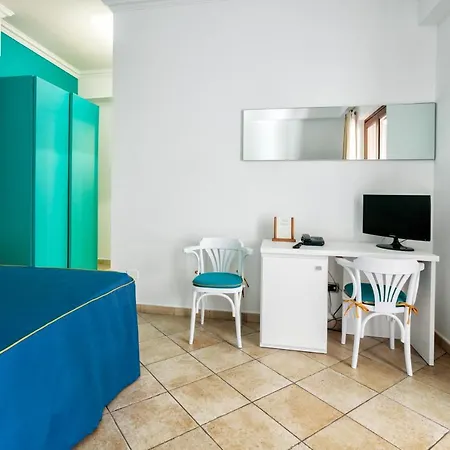 Hotel apartamentowy La Giara Lipari (Isola Lipari)