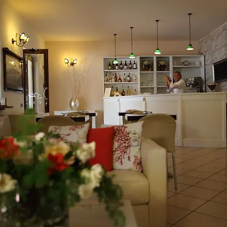 Hotel apartamentowy La Giara Lipari (Isola Lipari)