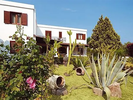 La Giara Apartmanhotel