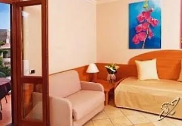 La Giara Apartmanhotel 4*