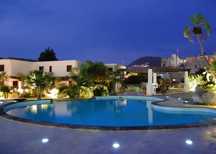 Ξενοδοχείο με διαμερίσματα La Giara 4*